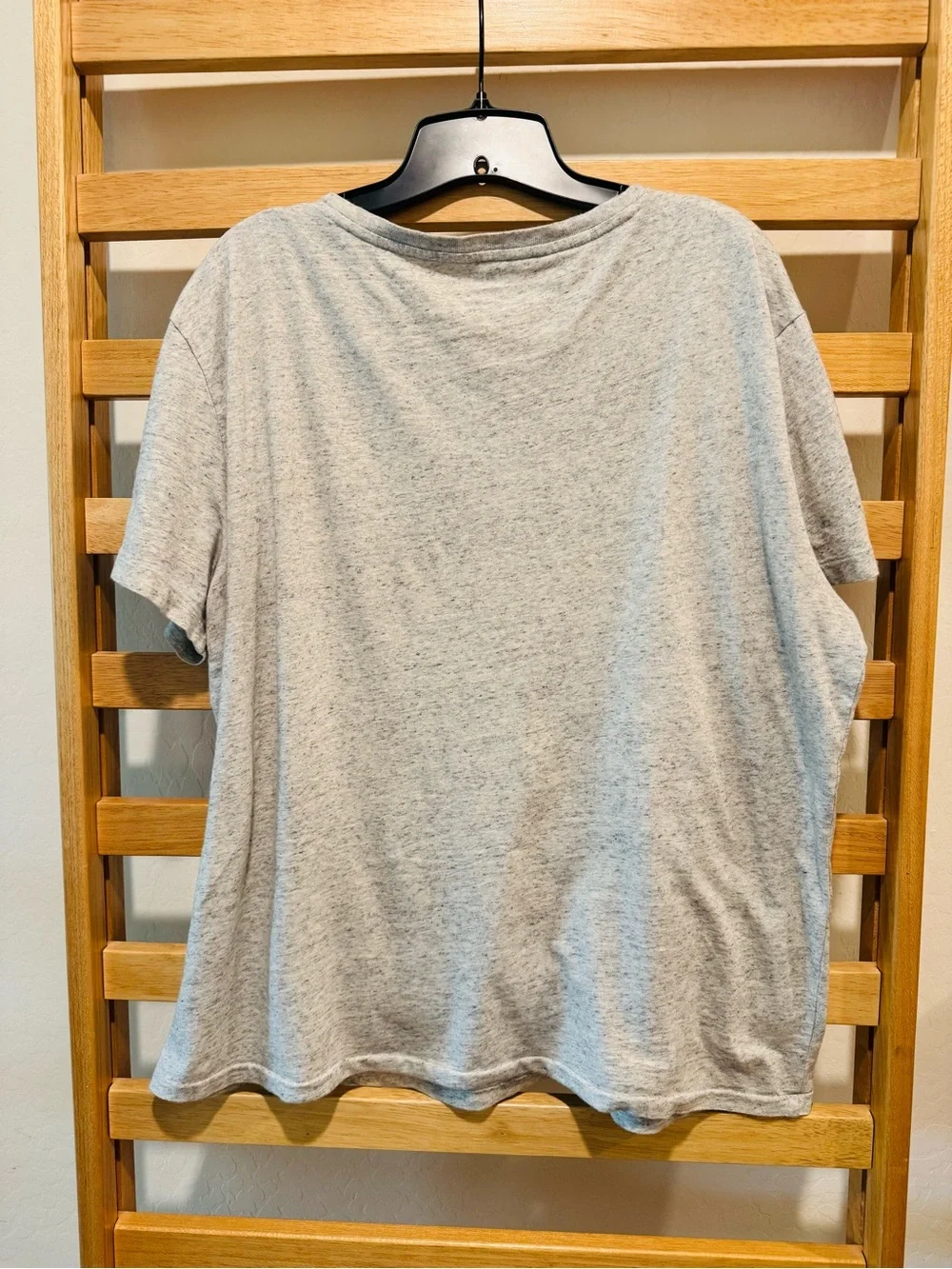 Polo by Ralph Lauren Heather Light Gray V-Neck Tee with Navy Pony - Large